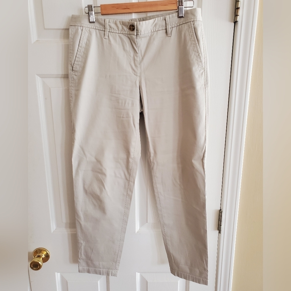 Talbots Girlfriend Chino In Light Khaki Size Womens 6P